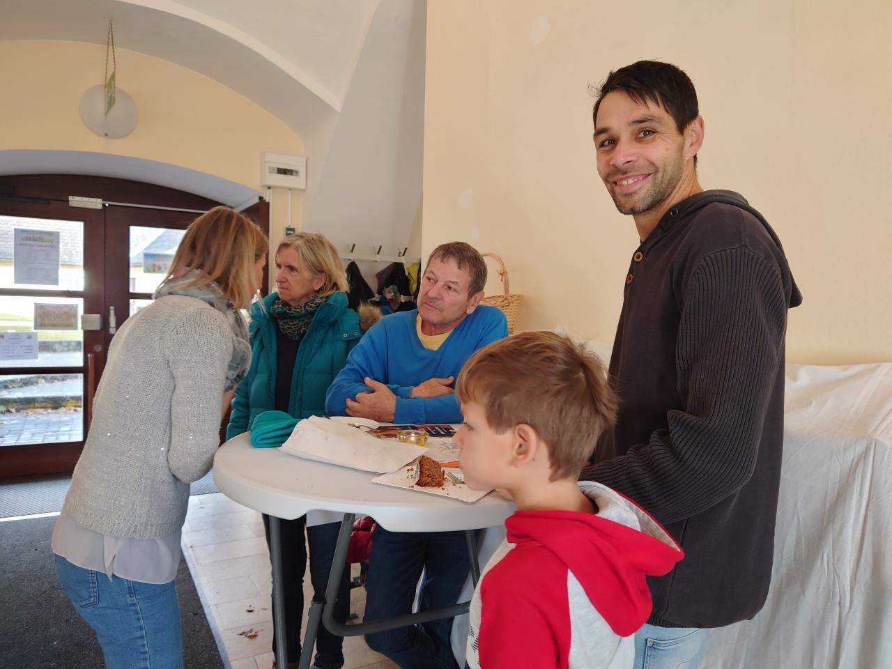 Pfarrcafe, Pfarrkaffee, Erntedankfest, Pfarrbücherei Vöcklabruck, Bibliothek Pfarre Vöcklabruck