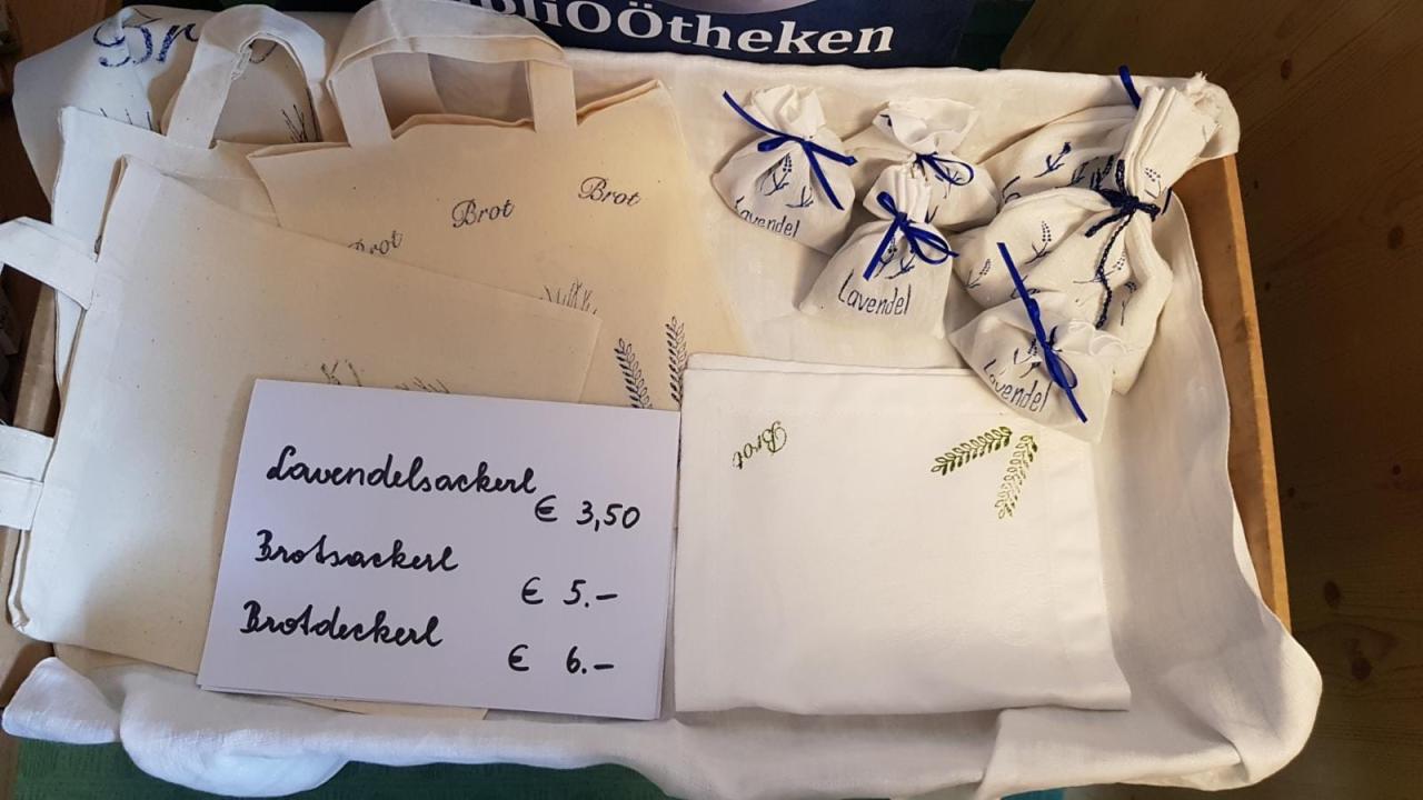 Tag der offenen Tür, Erntedankfest, Pfarrbücherei Vöcklabruck, Bibliothek