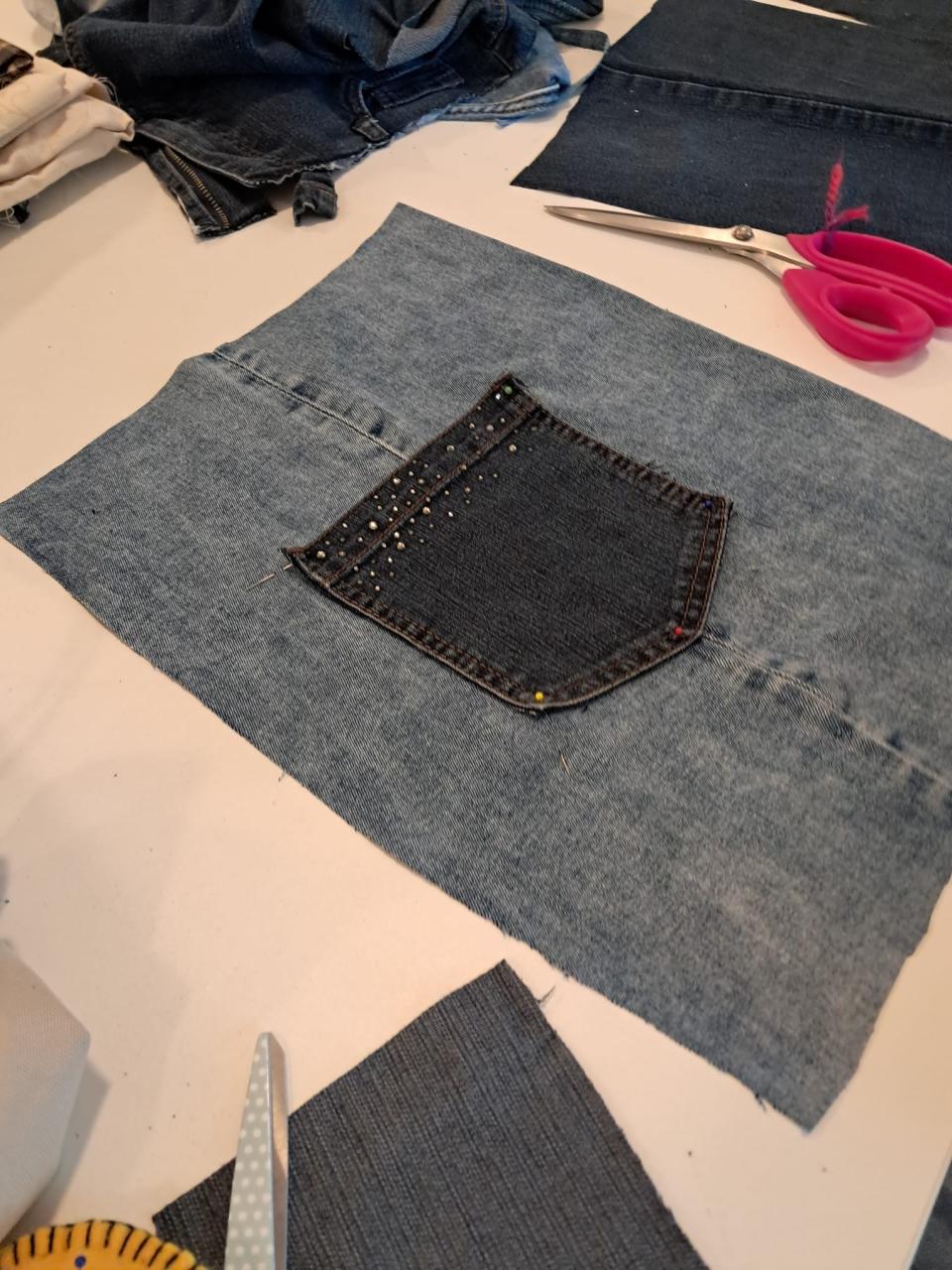 Sommerveranstaltung, Jeans Upcycling, Pfarrbücherei Vöcklabruck