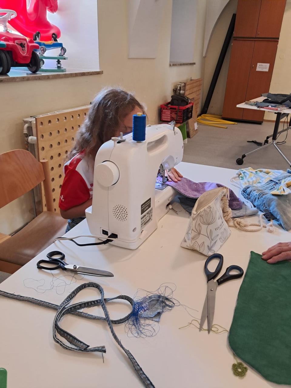 Sommerveranstaltung, Jeans Upcycling, Pfarrbücherei Vöcklabruck