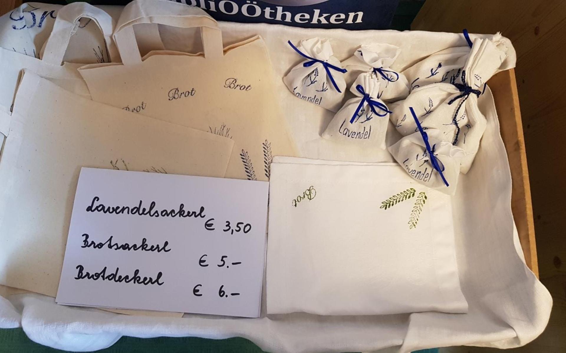 Tag der offenen Tür, Erntedankfest, Pfarrbücherei Vöcklabruck, Bibliothek