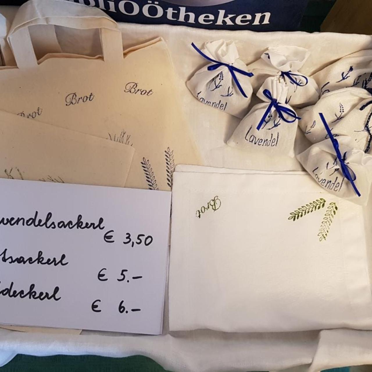 Tag der offenen Tür, Erntedankfest, Pfarrbücherei Vöcklabruck, Bibliothek